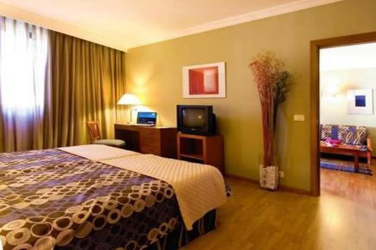 Hotel Colon Rambla Santa Cruz de Tenerife 4*,  Spain